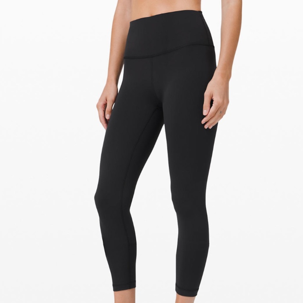 Wunder Lululemon black leggings Sz 8